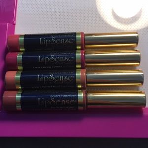 Lipsense mad about mattes!